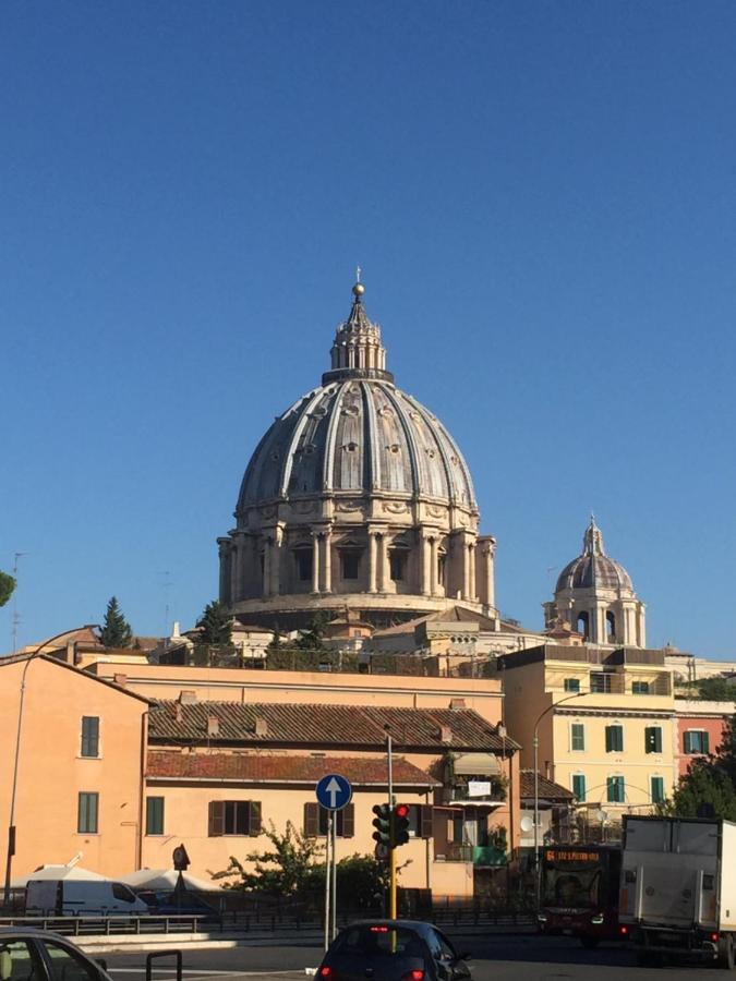 רומא Alloggio Turistico Roberta San Pietro מראה חיצוני תמונה